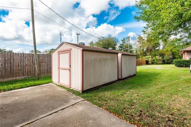 12320 Fm-1764, Santa Fe, TX 77510