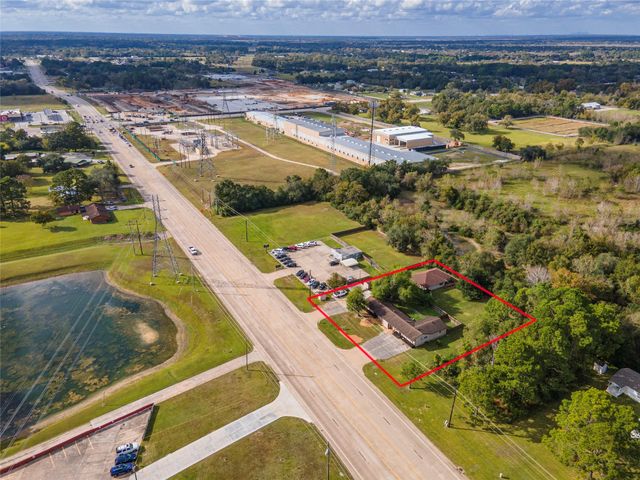 12320 Fm-1764, Santa Fe, TX 77510