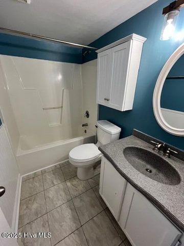 625 Indian Wells Way, Wilmington, NC 28411