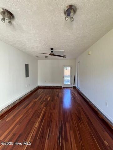 625 Indian Wells Way, Wilmington, NC 28411