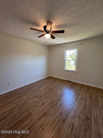 625 Indian Wells Way, Wilmington, NC 28411