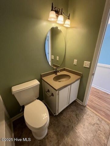 625 Indian Wells Way, Wilmington, NC 28411