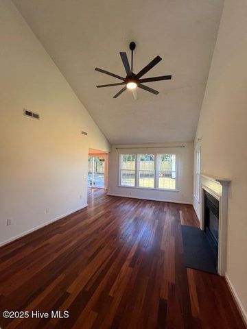 625 Indian Wells Way, Wilmington, NC 28411