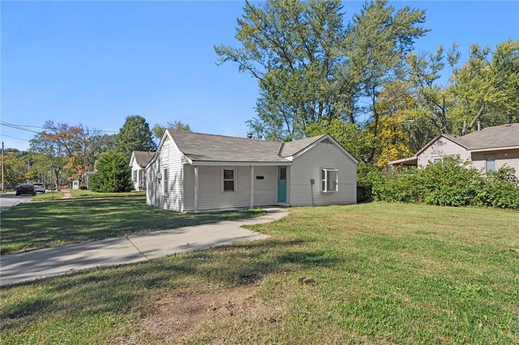 802 Park Avenue, Excelsior Springs, MO 64024