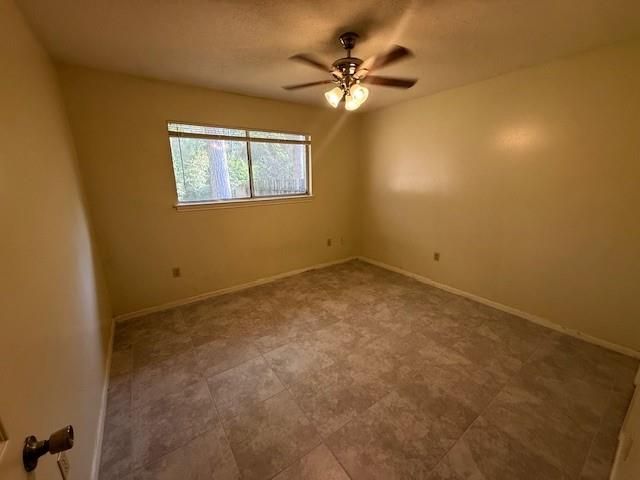 1610 Hazelwood Street B, Conroe, TX 77301