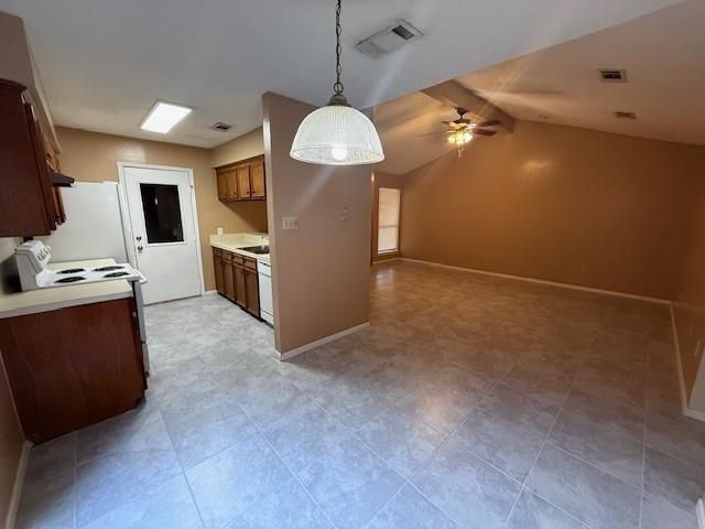 1610 Hazelwood Street B, Conroe, TX 77301