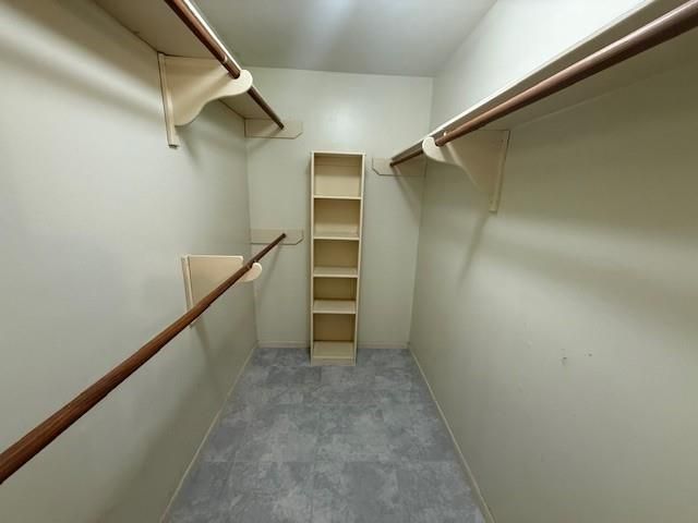 1610 Hazelwood Street B, Conroe, TX 77301