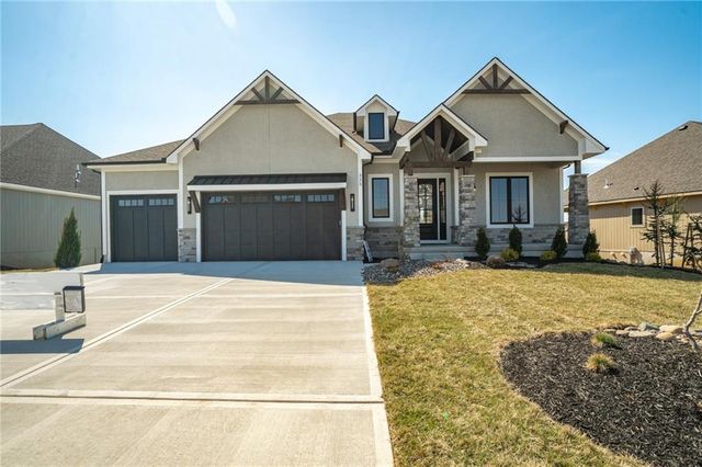 2070 NW Obrien Road, Lee's Summit, MO 64081