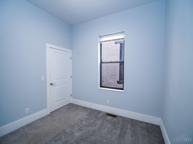 163 E McMicken Avenue, Cincinnati, OH 45202