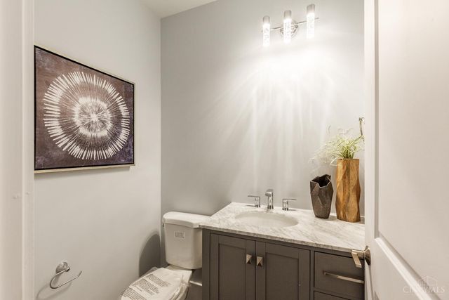 163 E McMicken Avenue, Cincinnati, OH 45202