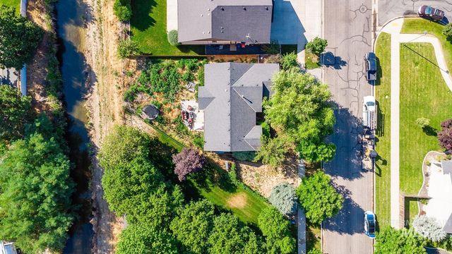 254 S Poplar Bluff, Eagle, ID 83616
