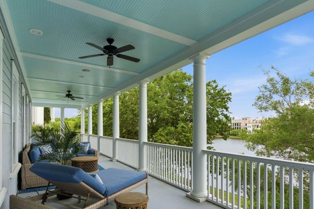 27 Krier Lane, Mount Pleasant, SC 29464
