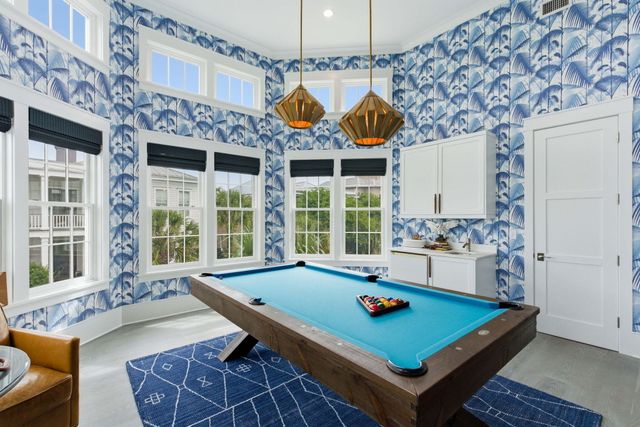 27 Krier Lane, Mount Pleasant, SC 29464