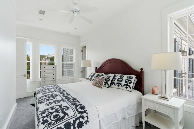 27 Krier Lane, Mount Pleasant, SC 29464