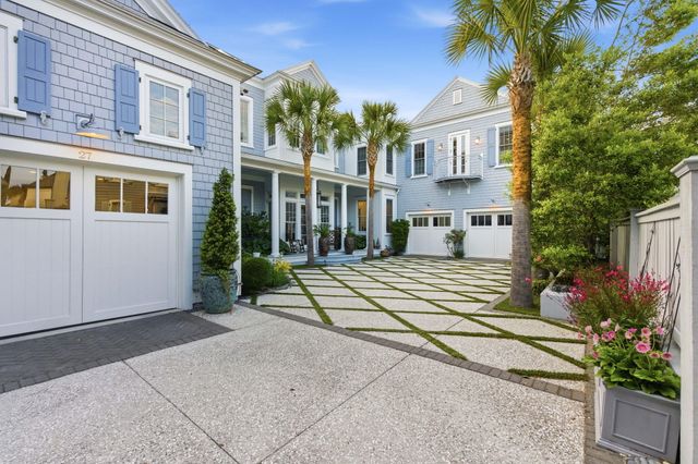 27 Krier Lane, Mount Pleasant, SC 29464