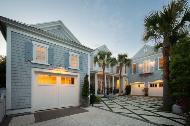 27 Krier Lane, Mount Pleasant, SC 29464