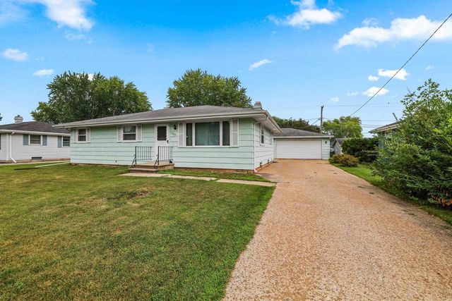 1146 HONEYSUCKLE LANE, Neenah, WI 54956