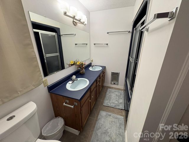 114 Lady Slipper Loop, Newland, NC 28657