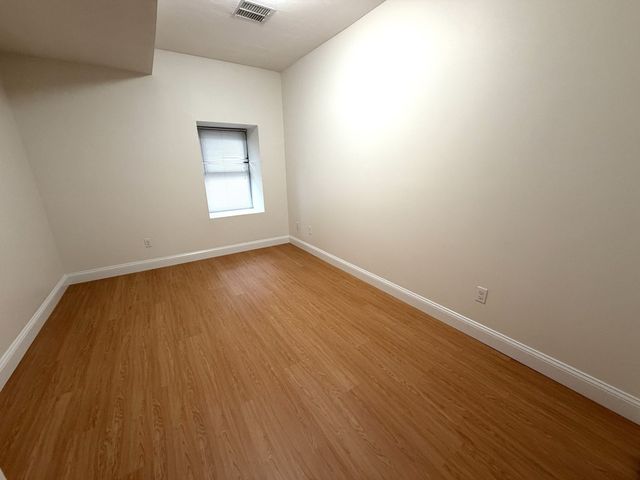 157 Beale Street 2, Quincy, MA 02170