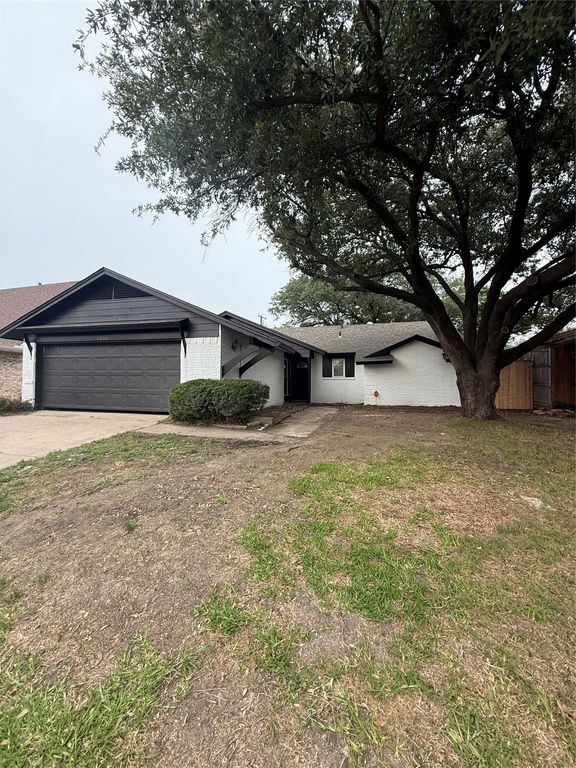 1919 E Crosby Road, Carrollton, TX 75006