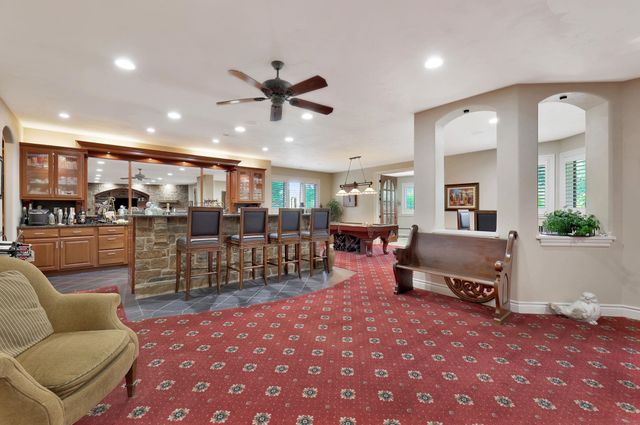 211 E Cedar Ridge Ct, Andover, KS 67002