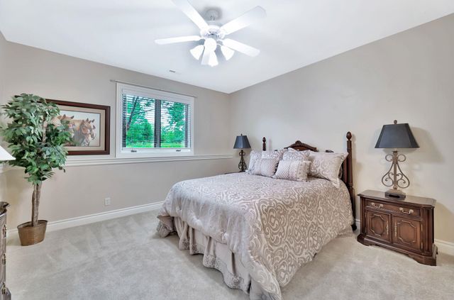 211 E Cedar Ridge Ct, Andover, KS 67002