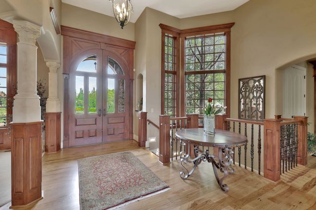 211 E Cedar Ridge Ct, Andover, KS 67002