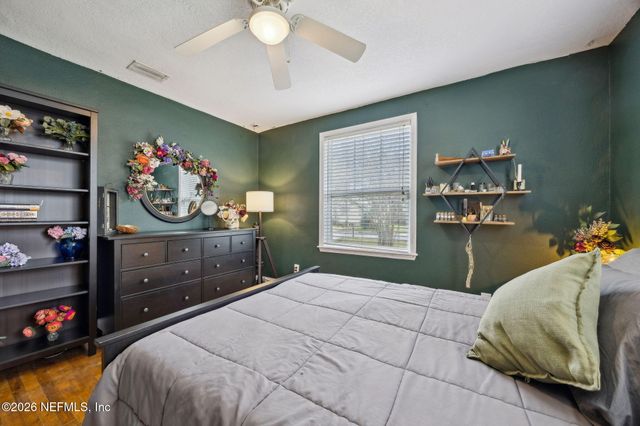 2846 CHEROKEE Circle W, Jacksonville, FL 32205