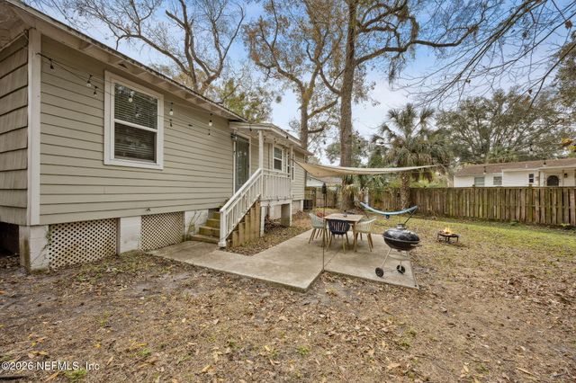 2846 CHEROKEE Circle W, Jacksonville, FL 32205