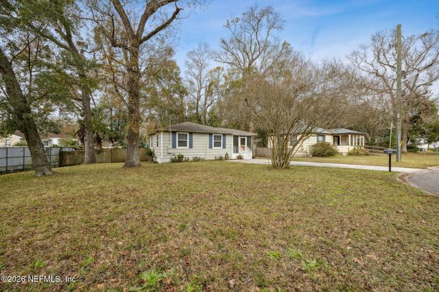 2846 CHEROKEE Circle W, Jacksonville, FL 32205