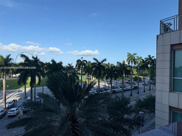 244 Biscayne Blvd 301, Miami, FL 33132