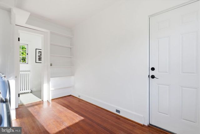 3 RIDGE AVE, Yardley, PA 19067