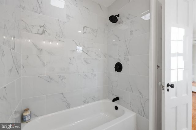 3 RIDGE AVE, Yardley, PA 19067