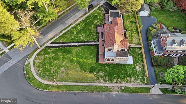 3 RIDGE AVE, Yardley, PA 19067