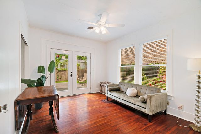 2240 Hubbard, Paris, TX 75460