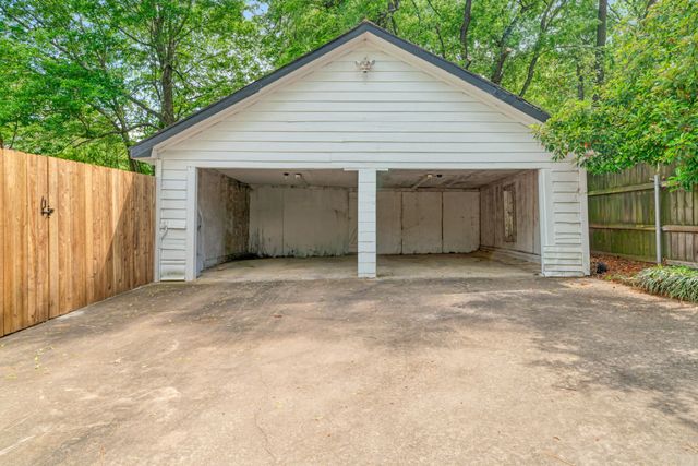 2240 Hubbard, Paris, TX 75460