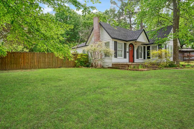 2240 Hubbard, Paris, TX 75460