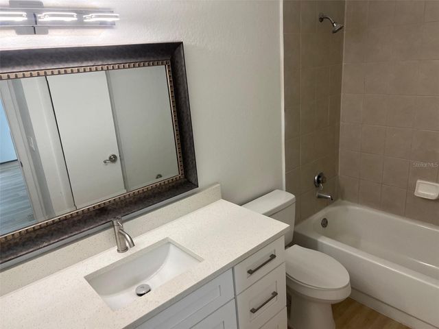 11562 WESTWOOD BOULEVARD 918, Orlando, FL 32821