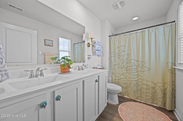 504 Airlie Vista Lane, Holly Ridge, NC 28445