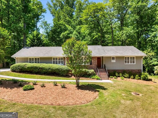 2266 Winding Woods Drive, Tucker, GA 30084
