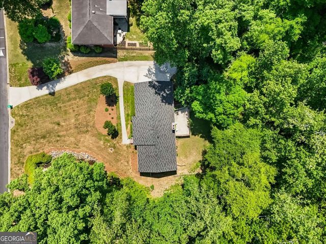 2266 Winding Woods Drive, Tucker, GA 30084