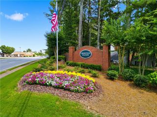 128 Great Oaks Lane, Roswell, GA 30075