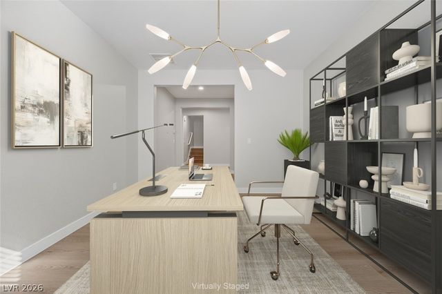 5713 Silver Cascade Avenue, Las Vegas, NV 89131