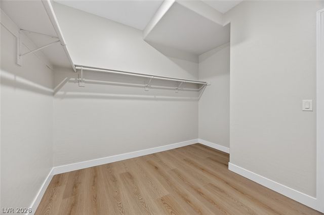 5713 Silver Cascade Avenue, Las Vegas, NV 89131