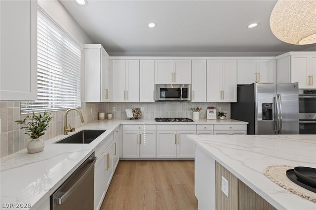 5713 Silver Cascade Avenue, Las Vegas, NV 89131