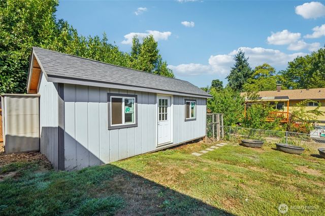 10214 NW 11th Avenue, Vancouver, WA 98685