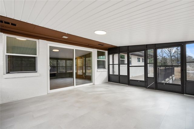 2413 Six Mile Highway, Central, SC 29630