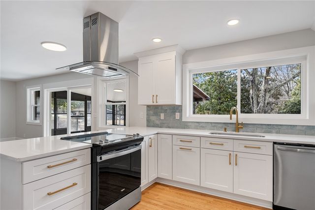 2413 Six Mile Highway, Central, SC 29630