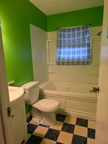 3355 E Deshler Avenue, Columbus, OH 43227