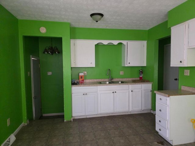 3355 E Deshler Avenue, Columbus, OH 43227